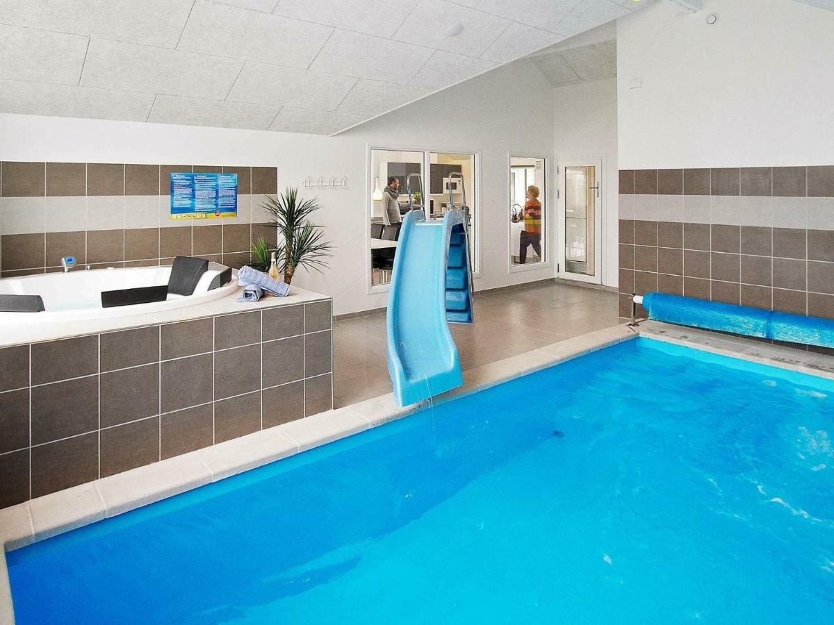18 Person Holiday Home In Hasselberg Kappeln Esterno foto