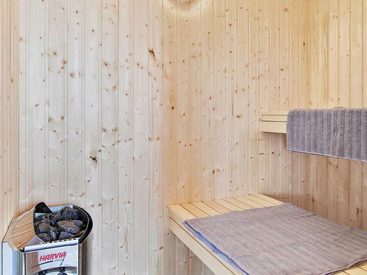 18 Person Holiday Home In Hasselberg Kappeln Esterno foto